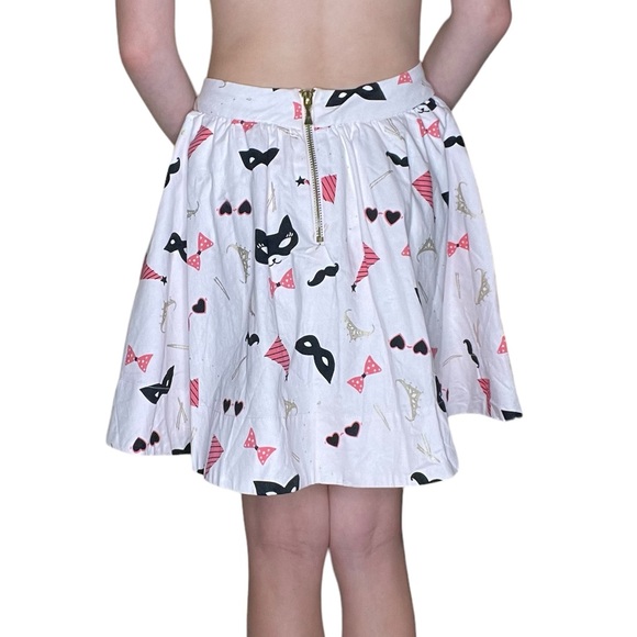 Kate Spade Skirt - Picture 2 of 8